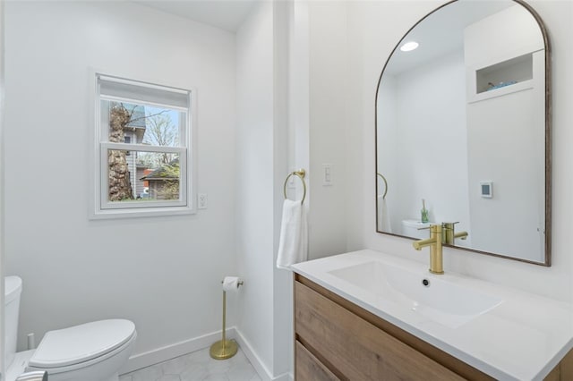 6649 Kinsman Rd, Squirrel Hill, PA 15217 - bathroom featuring toilet, vanity, and baseboards