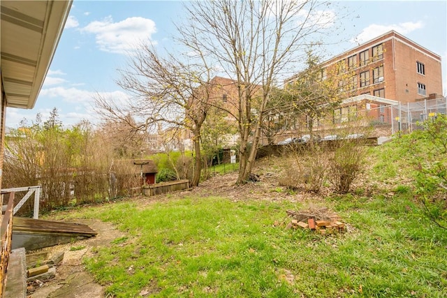 view of yard with fence