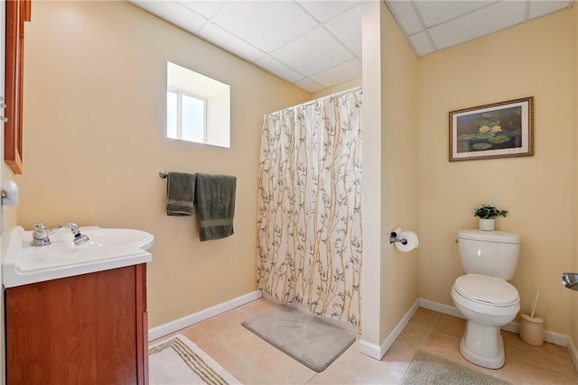 105 Hillcrest Rd, Penn Twp But, PA 16053 - bathroom featuring toilet, tile patterned floors, vanity, a shower with curtain, and baseboards