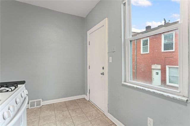 1968 Straubs Ln, Troy Hill, PA 15212 - interior space with baseboards and visible vents