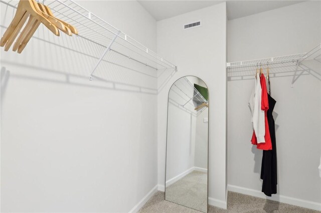 202 Cherry Tree Dr, Twp Of But Sw, PA 16001 - walk in closet featuring visible vents and carpet