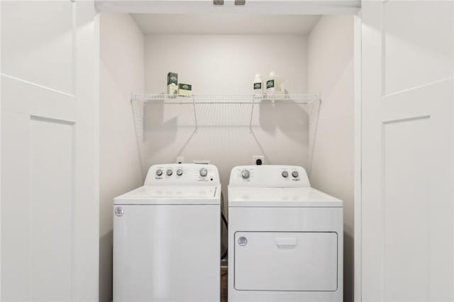 202 Cherry Tree Dr, Twp Of But Sw, PA 16001 - laundry room with washer and dryer and laundry area