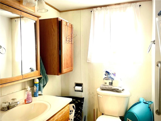 105 Ludwig St, Manorville Boro, PA 16236 - bathroom featuring vanity and toilet
