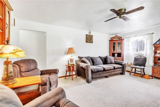 10110 Rinaman Rd, Mccandless, PA 15090 - carpeted living room featuring ceiling fan