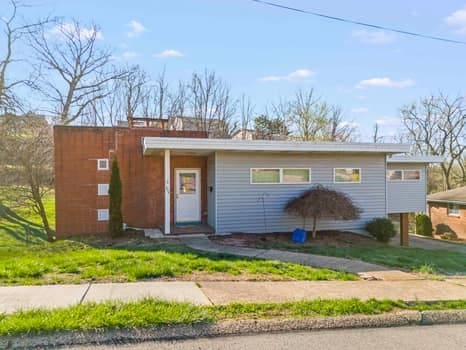 438 Canyon Dr, Canonsburg, PA 15317 - photo 1