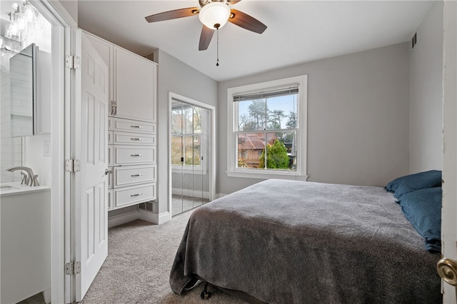 6429 Bartlett St, Squirrel Hill, PA 15217 - carpeted bedroom featuring a sink, baseboards, a ceiling fan, and visible vents