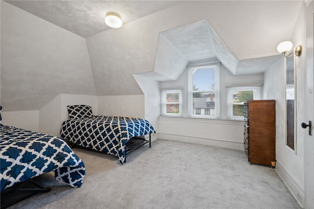 6429 Bartlett St, Squirrel Hill, PA 15217 - carpeted bedroom with lofted ceiling
