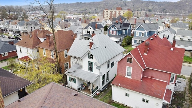 birds eye view of property featuring a residential view