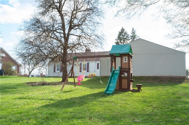 429 Big Knob Rd, New Sewickley Twp, PA 15074 - view of play area featuring a lawn