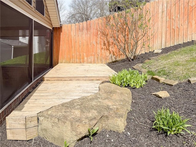 1138 Oakmont Ave, Oakmont, PA 15139 - view of yard with fence