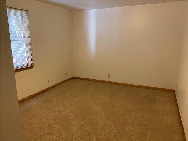 2410 Jane St, South Side, PA 15203 - unfurnished room featuring baseboards and light colored carpet