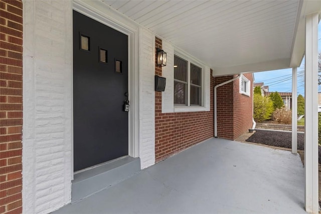 647 Northcrest Dr, Brookline, PA 15226 - view of patio / terrace with covered porch