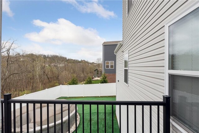 423 Labrador Ln, Jefferson Hills, PA 15025 - view of balcony