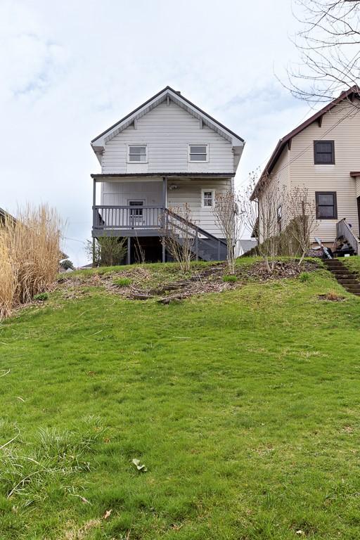 2017 Leishman, Arnold, PA 15068 - rear view of property with a yard and a deck