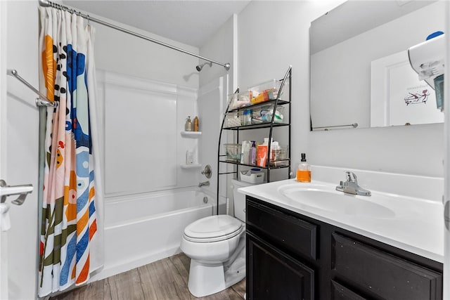 106 Morgan Dr, South Strabane, PA 15301 - full bathroom featuring shower / bath combo with shower curtain, wood finished floors, vanity, and toilet
