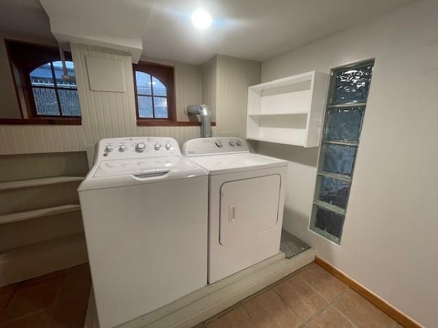 6605 Woodwell St, Squirrel Hill, PA 15217 - laundry area featuring baseboards, washer and clothes dryer, laundry area, and light tile patterned floors