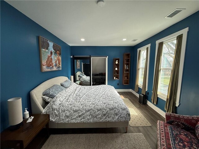 6755 Mcpherson Blvd, Point Breeze, PA 15208 - bedroom with baseboards, wood finished floors, visible vents, and recessed lighting