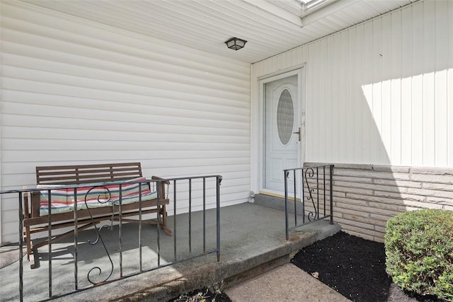 view of property entrance