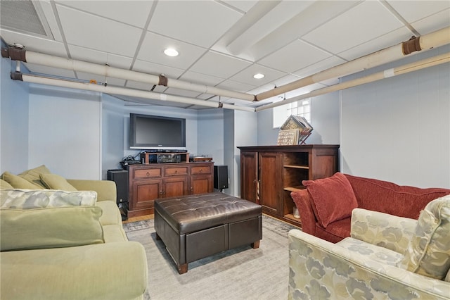 living room featuring recessed lighting