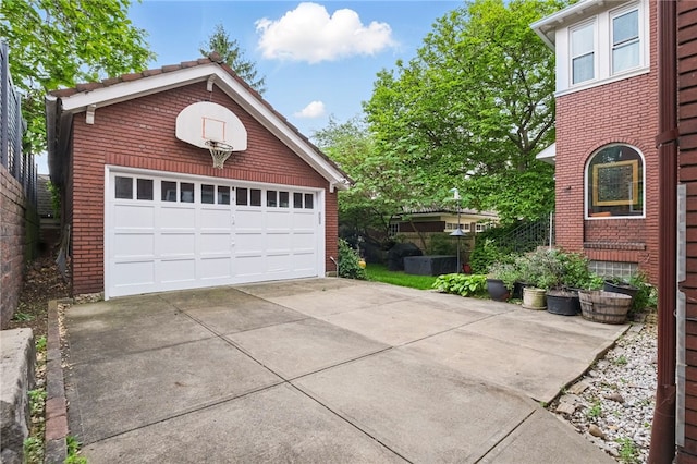 5818 Aylesboro Ave, Squirrel Hill, PA 15217 - view of detached garage