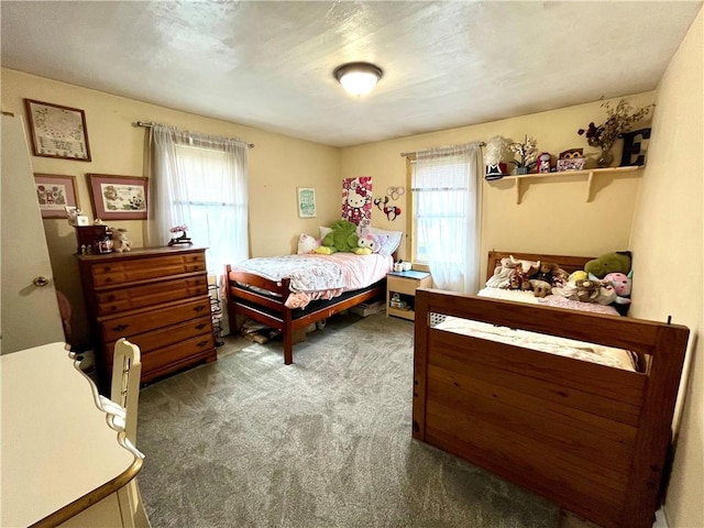 bedroom with carpet flooring