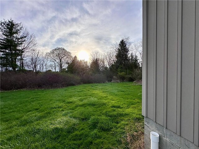 3023 Spring Garden Ave, Neshannock Twp, PA 16105 - view of yard