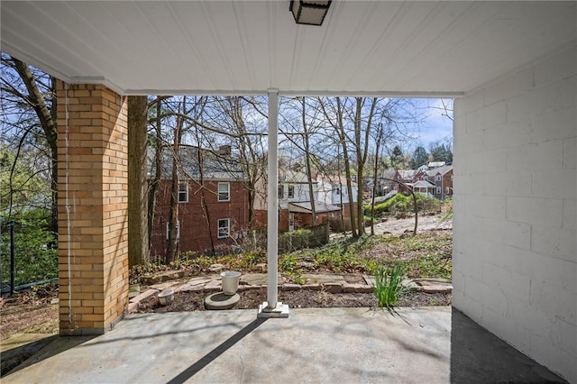 211 Wainwright Ave, Brentwood, PA 15227 - view of patio featuring a residential view