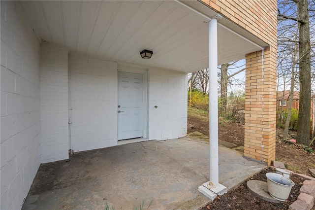 211 Wainwright Ave, Brentwood, PA 15227 - view of patio