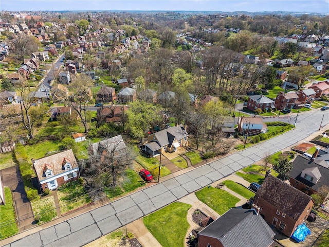 211 Wainwright Ave, Brentwood, PA 15227 - aerial view with a residential view