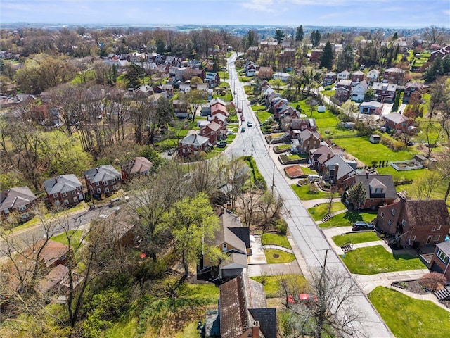 211 Wainwright Ave, Brentwood, PA 15227 - aerial view with a residential view