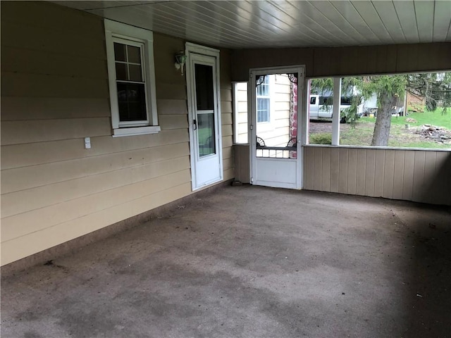 159 Oakville Rd, Chippewa Twp, PA 15010 - view of unfurnished sunroom