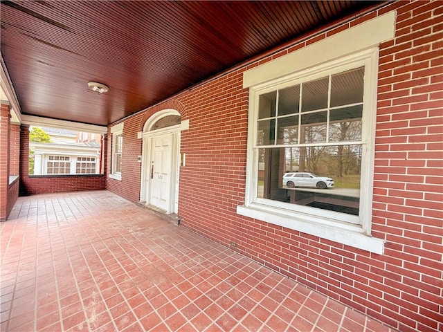 view of patio / terrace with covered porch