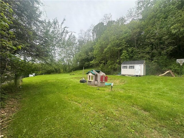 703 Fairview Ave, Ellwood City Law, PA 16117 - photo 26