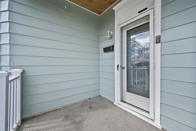 view of property entrance