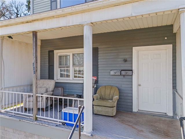 335 Queensbury Steet, Crafton Heights, PA 15205 - doorway to property featuring covered porch