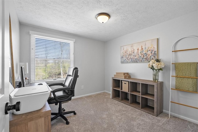 158 Edgemeade Dr, Monroeville, PA 15146 - carpeted office space featuring a textured ceiling and baseboards