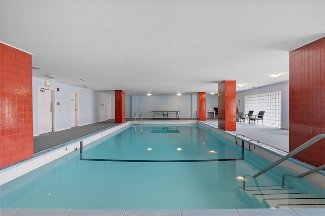 540 N Neville St Unit 402, Oakland, PA 15213 - view of pool