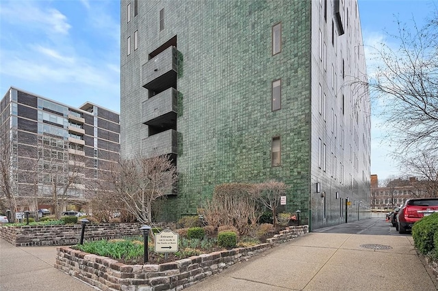 540 N Neville St Unit 402, Oakland, PA 15213 - view of building exterior