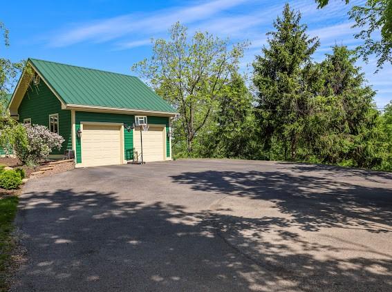 38 W Hahn Rd, Cecil, PA 15317 - photo 34