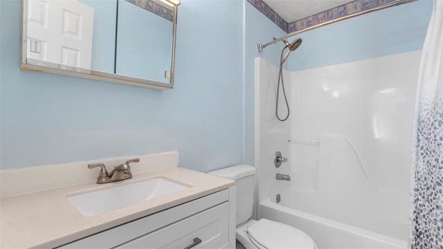 1420 Lexington Dr, Cecil, PA 15055 - bathroom featuring shower / bath combo with shower curtain, toilet, and vanity