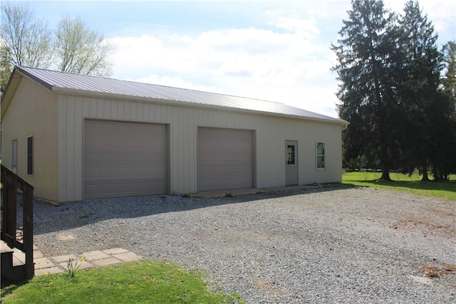 view of detached garage