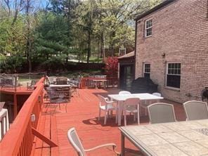 3619 Mccrady Rd, Churchill Boro, PA 15235 - deck with outdoor dining area