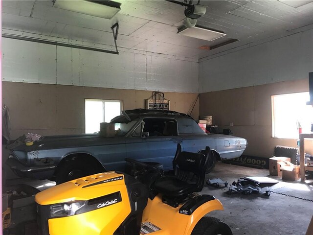 3181 Coulterville Rd, North Huntingdon, PA 15131 - view of garage