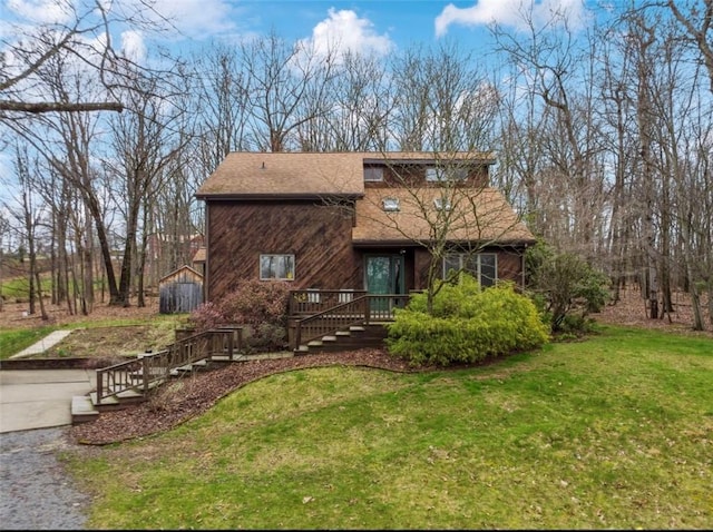 451 Swager Ln, Fawn Twp, PA 15065 - rustic home featuring roof with shingles and a front yard