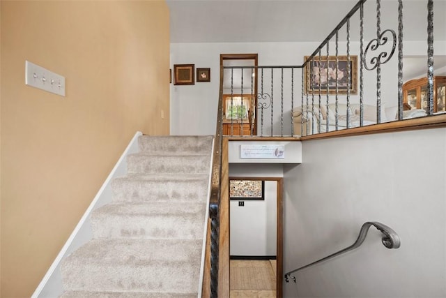 2314 Mcmonagle Ave, Banksville/Westwood, PA 15216 - view of staircase
