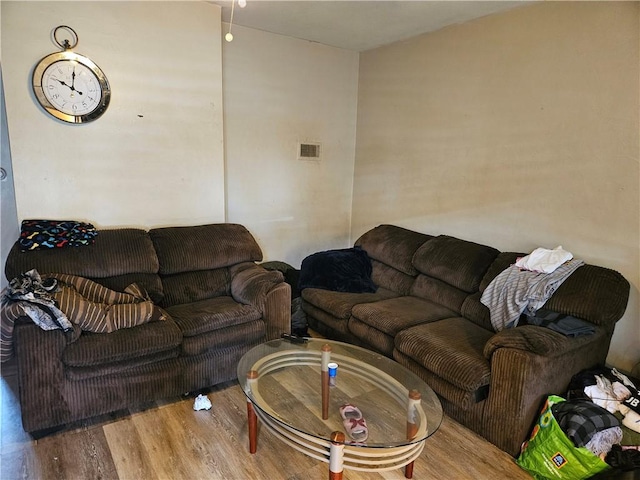 113 Ohio St, Stowe Twp, PA 15136 - living area featuring wood finished floors and visible vents