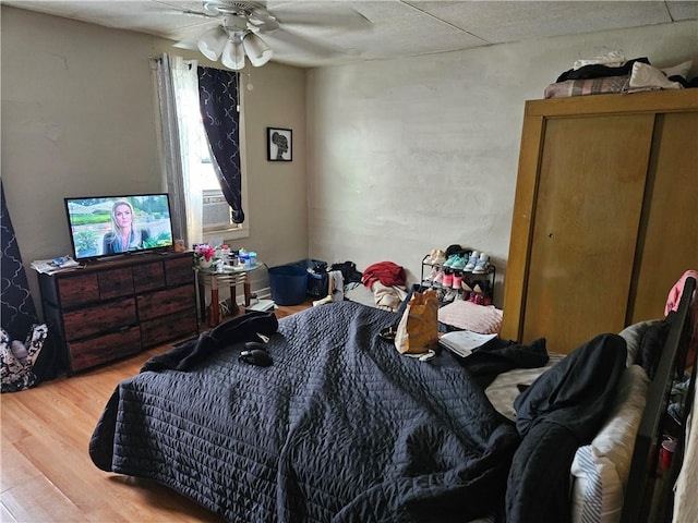 113 Ohio St, Stowe Twp, PA 15136 - bedroom featuring wood finished floors