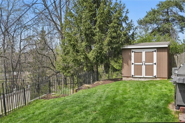 1072 Greenlawn Dr, Green Tree, PA 15220 - photo 33