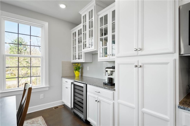 342 Juniper Way, Peters Twp, PA 15317 - bar featuring visible vents, baseboards, recessed lighting, beverage cooler, and dark wood-type flooring