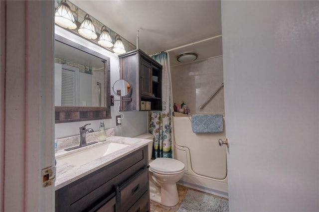 full bathroom with vanity, a shower with shower curtain, and toilet